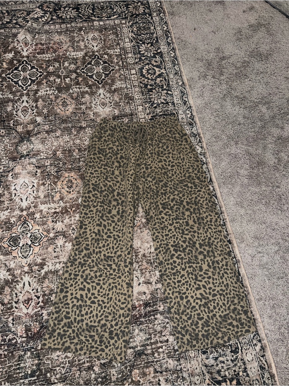 SHEIN Leopard Print Wide Leg Pants - Tan - Picture 2 of 5